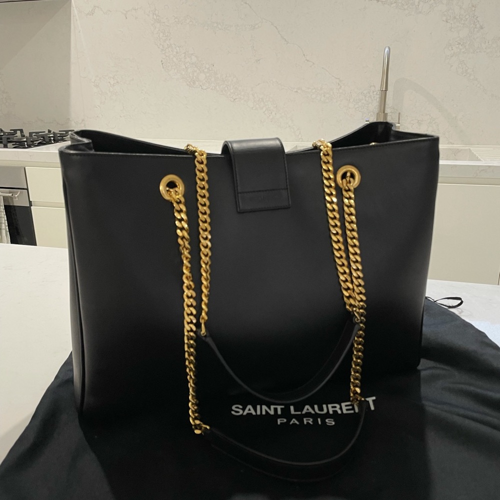 Saint Laurent Classic Monogramme Large Satchel - Picture 3 of 9